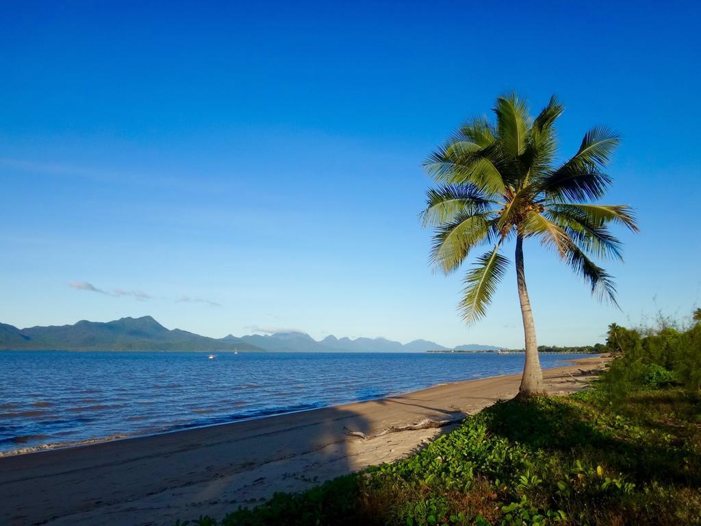 Cardwell At The Beach Экстерьер фото