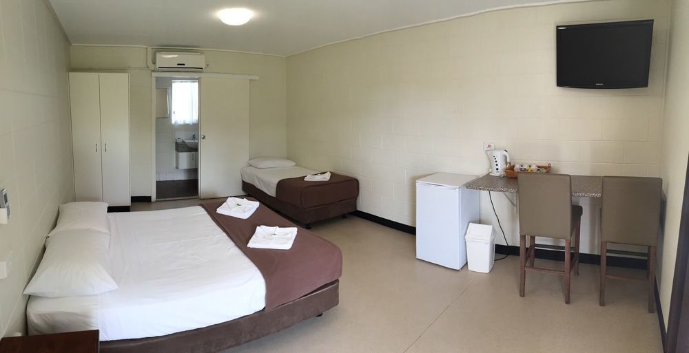 Cardwell At The Beach Экстерьер фото